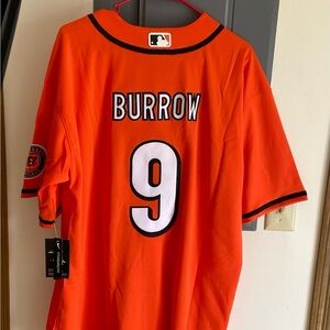 Brand new Joe Burrow Jersey Cincinnati Bengals Adult XL Stitched BASEBALL
